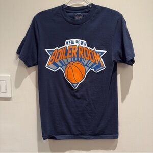 Boiler Room New York Knicks Graphic Navy Blue T-Shirt Size Small Womens